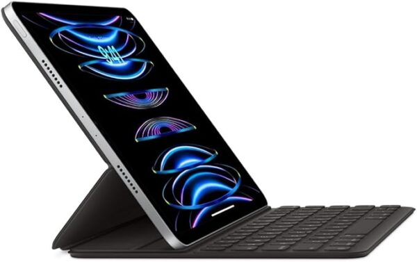 Apple Smart Keyboard Folio for iPad Pro 11‑inch (1st–4th generation) & iPad Air 11‑inch (4th–5th generation).